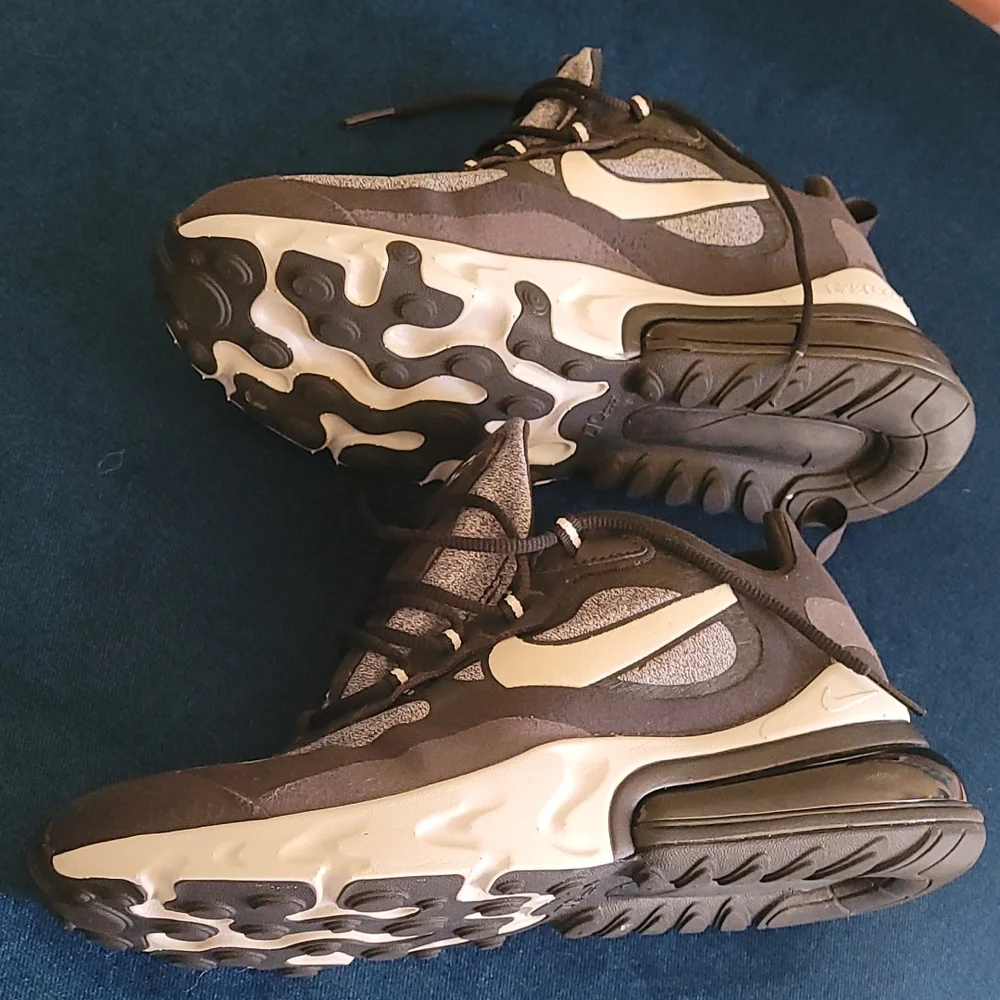 Nike Air  Max 270 - Picture 3 of 16